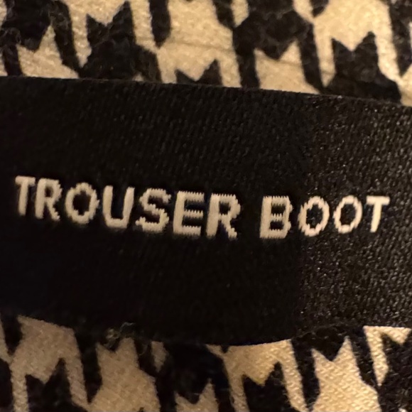 Studio by Torrid Houndstooth Trouser Boot Pants – Size 28R - Picture 11 of 13